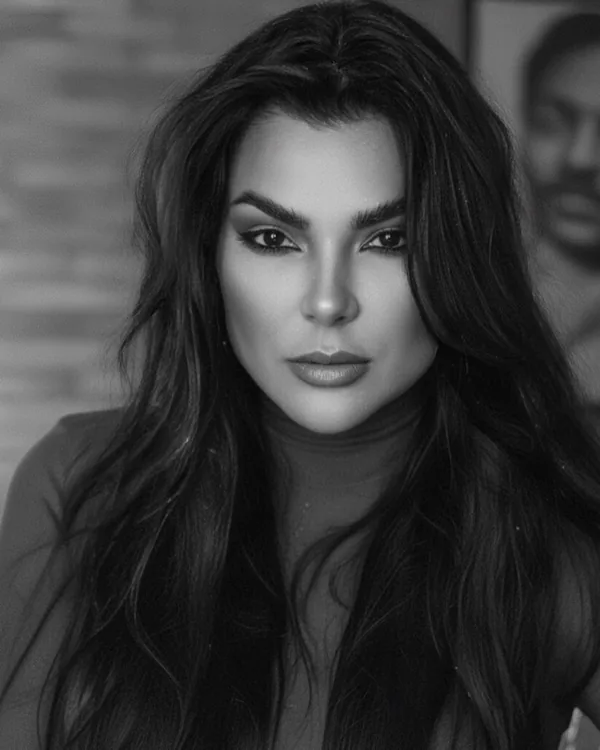 Stefani Souza, MD, hair transplant physician