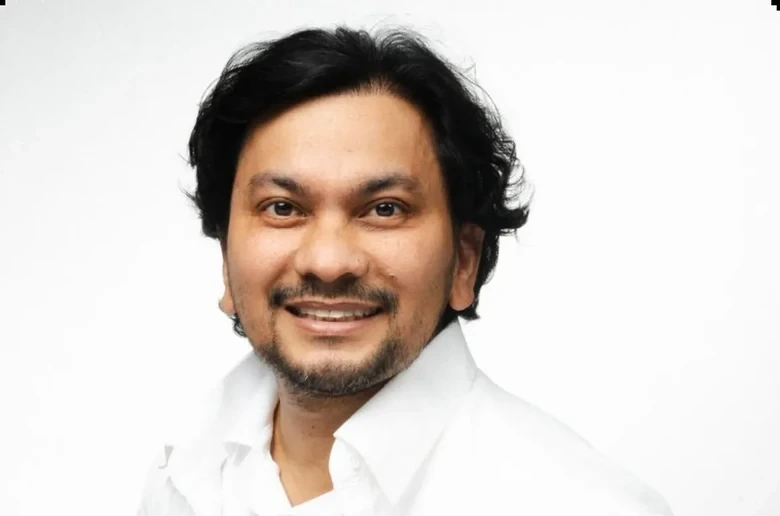 Dr. Teuku Adifitrian (Dr. Tompi), plastic and reconstructive surgeon
