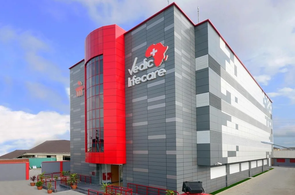 Vedic Lifecare Hospital Exterior